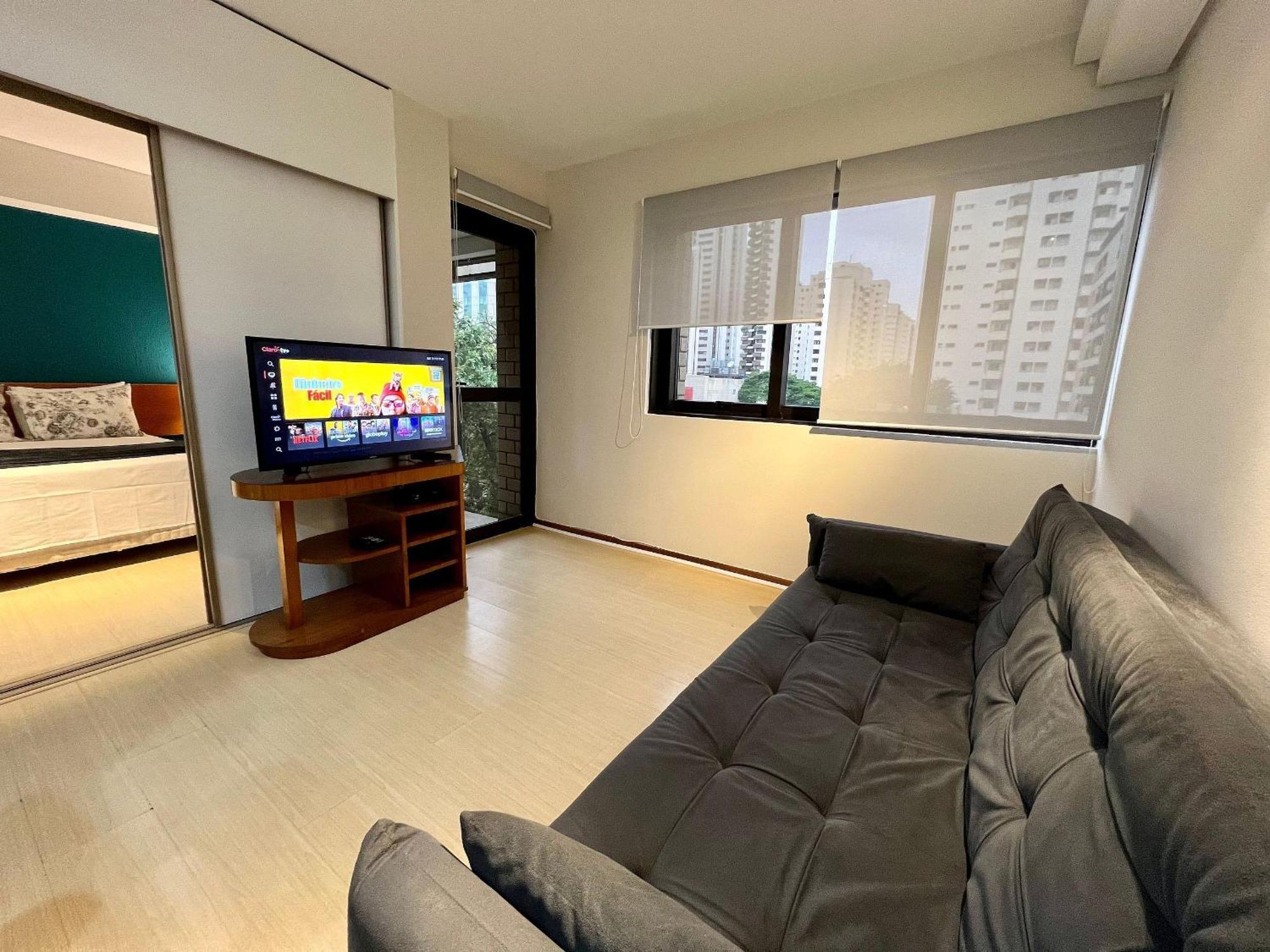 Flat Qi Ibirapuera Internet, Garagem E Arrumacao * São Paulo