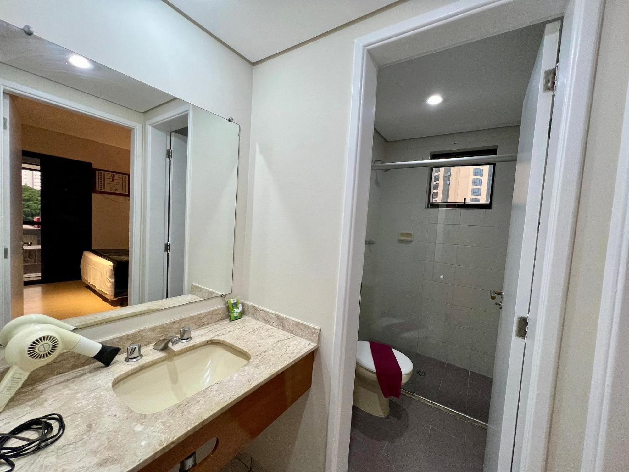 Flat Qi Ibirapuera Internet, Garagem E Arrumacao São Paulo
